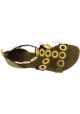 Barbara Bui Flache Damen sandalen aus hellbraunem Wildleder mit goldenen Nieten